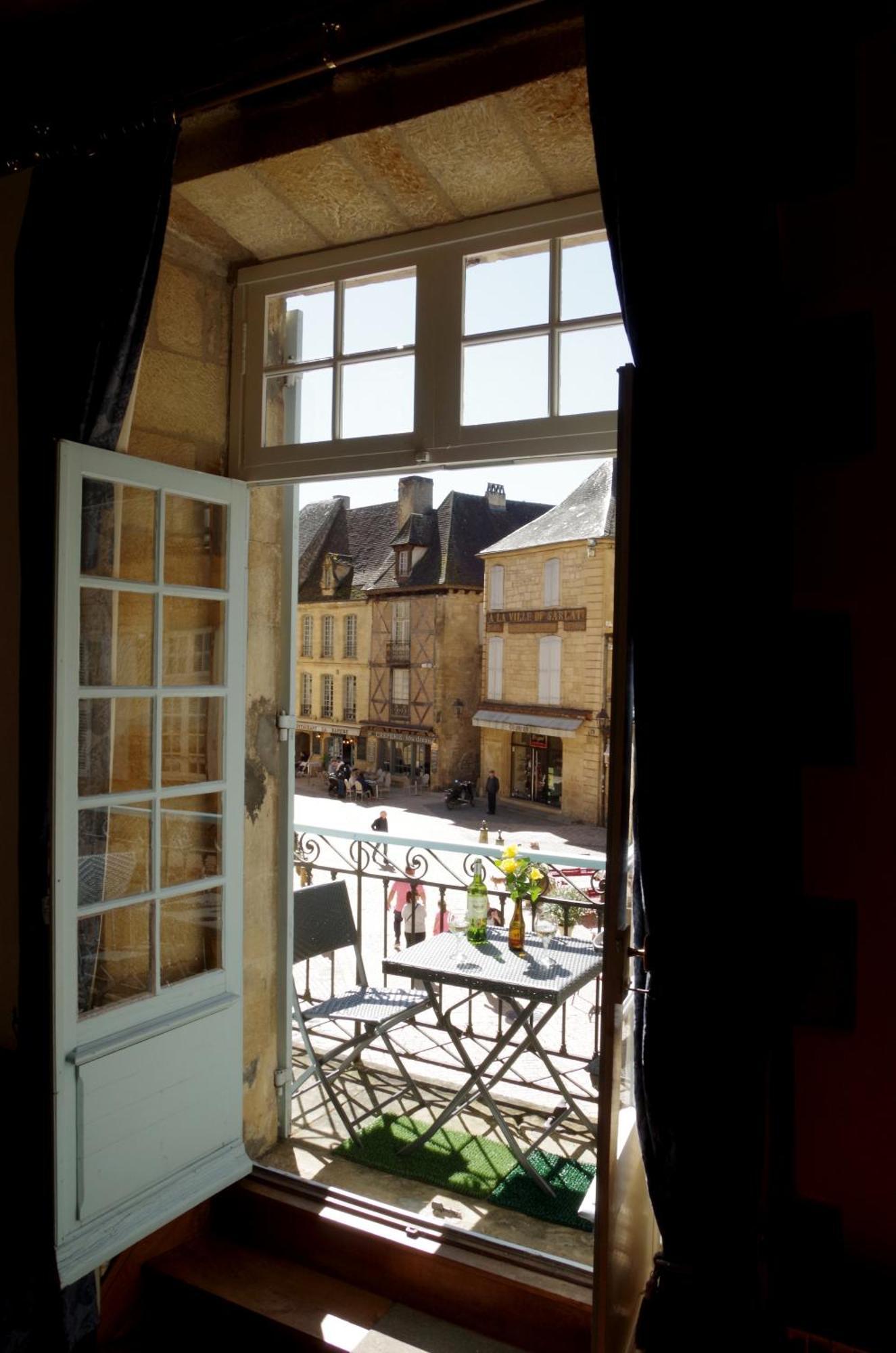 La Pivoine Lägenhet Sarlat-la-Canéda Exteriör bild